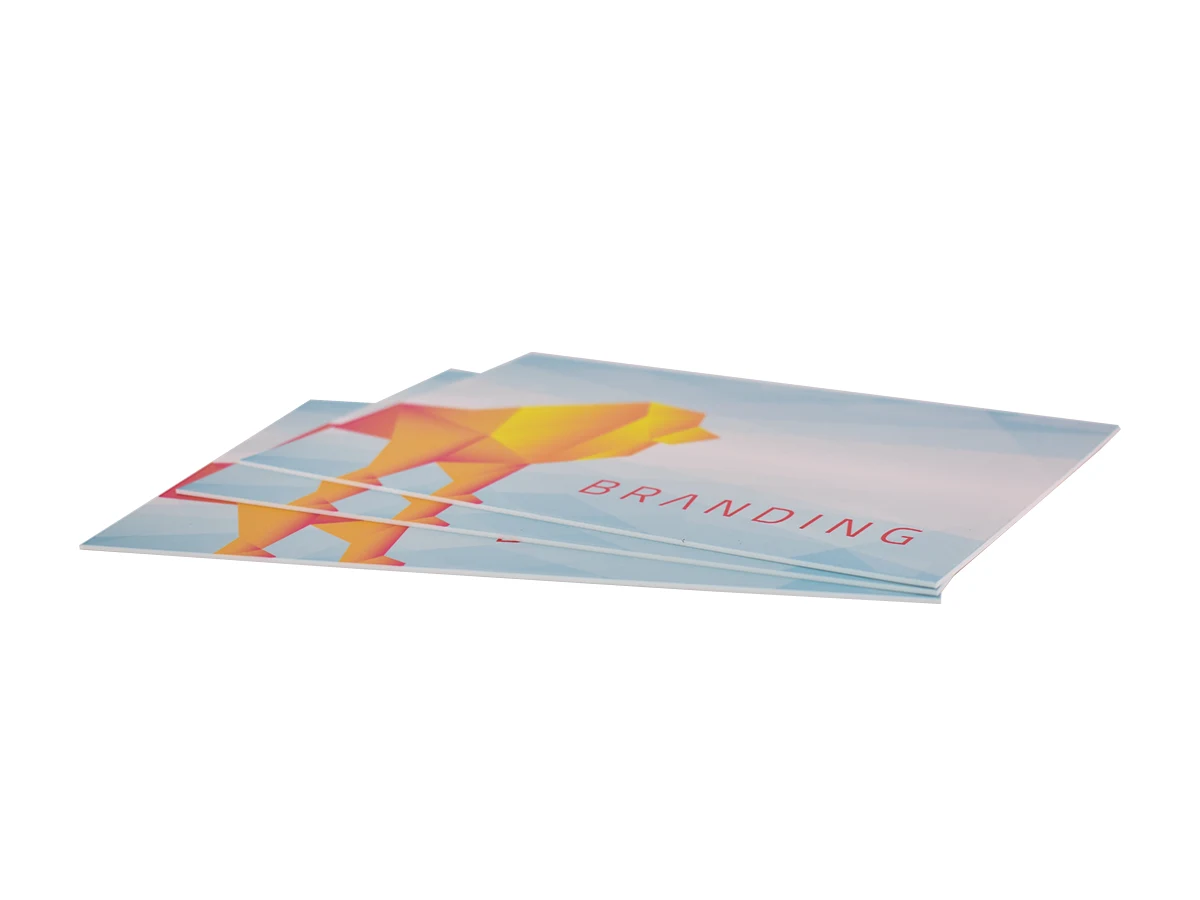 Individuell bedrucktes Werbeschild aus Hart-PVC Roth